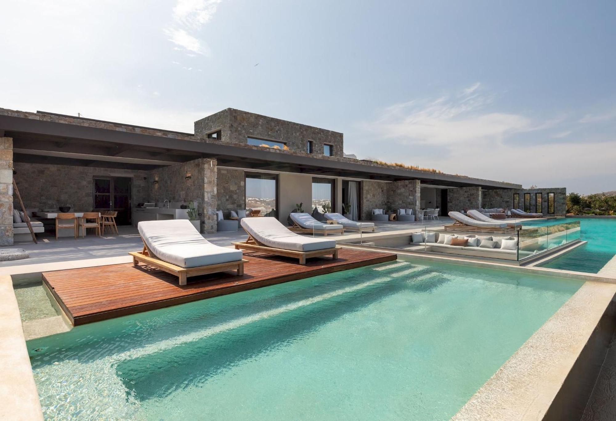 Untold Mykonos